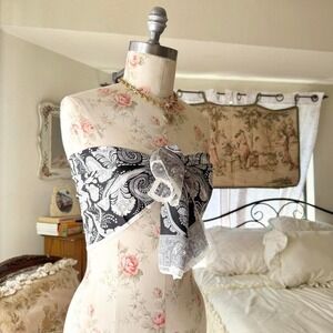 black paisley silk scarf‎
